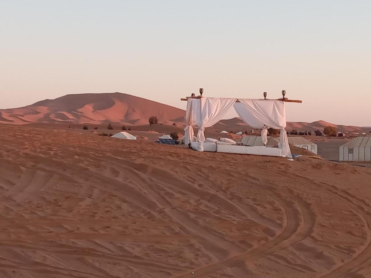 Hotel Luxury Camp & Activities Merzouga Exterior foto